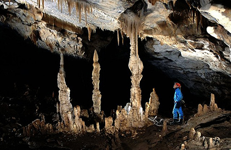 grotte castelcivita